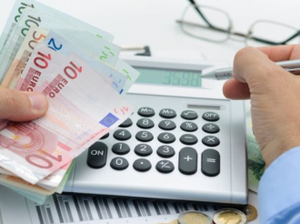 Στο μικροσκόπιο η φορολόγηση ενός εκατ. αυτοαπασχολούμενων
