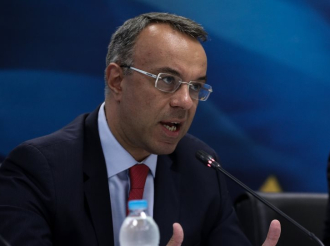 «Πτήση» των εσόδων και τον Μάιο λόγω ανάπτυξης χωρίς λιτότητα