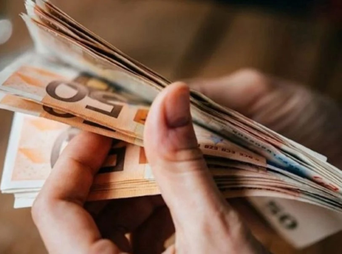 Από Δεκέμβριο «ρέει χρήμα» €2,3 δισ. με μέτρα ανακούφισης