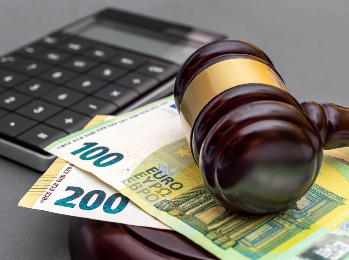 Ανοίγει ο εξωδικαστικός για χρέη προς δήμους άνω των 10.000 ευρώ – «Παγώνουν» τα αναγκαστικά μέτρα