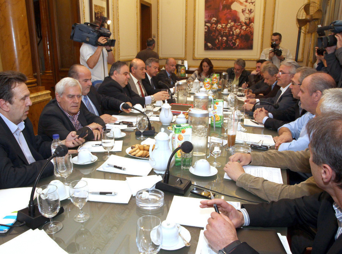 Σε δημόσια διαβούλευση μέχρι τις 28 Ιανουαρίου το νομοσχέδιο για την υπογραφή νέων συλλογικών συμβάσεων εργασίας