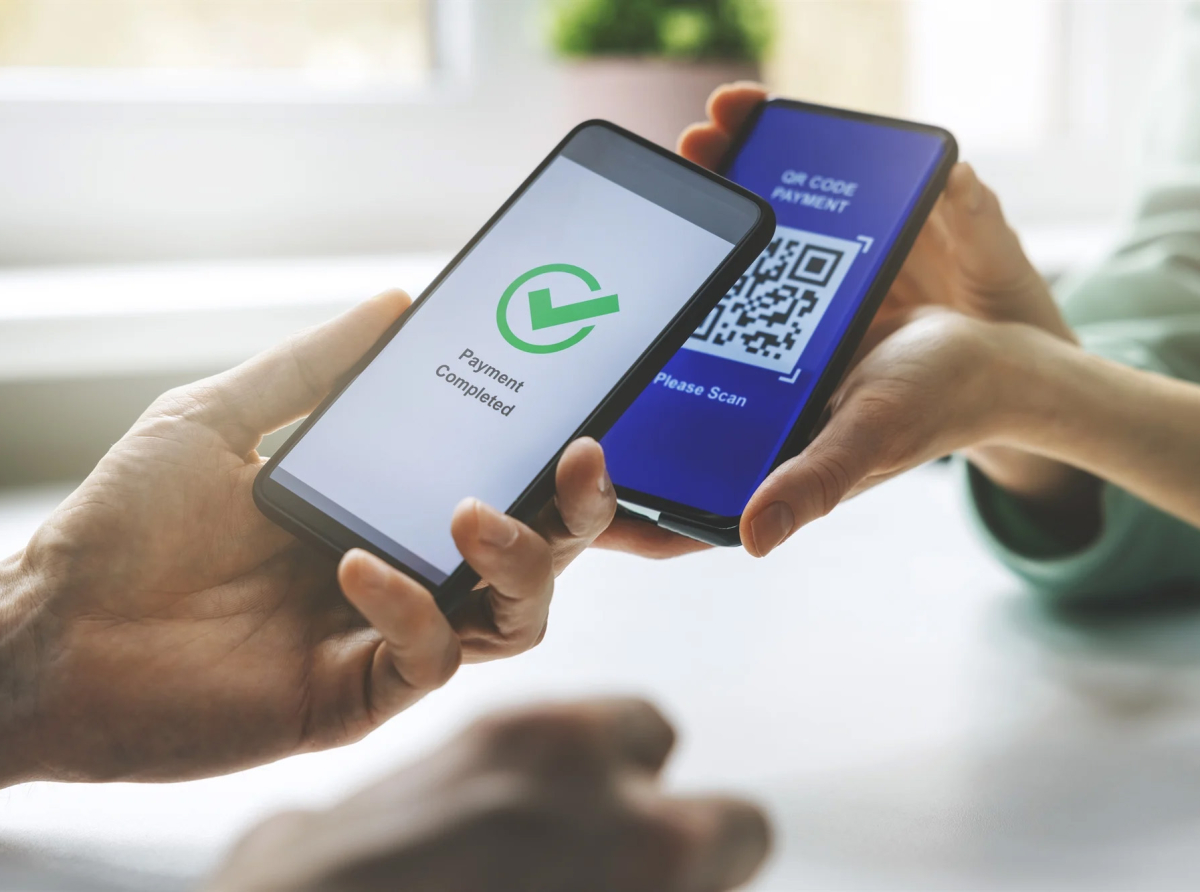 Πληρωμές με IRIS: Έρχονται νέες αλλαγές στις συναλλαγές – Τι εξετάζει η ΔΙΑΣ