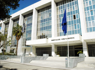 Νόμος Κατσέλη: Πόσο αλλάζει ο τρόπος υπολογισμού των τόκων, το ύψος της μηνιαίας δόσης και το τελικό ποσό αποπληρωμής