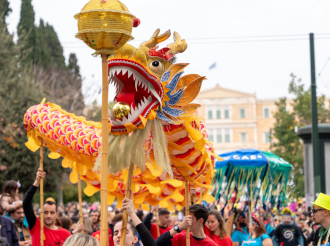 Με την υπογραφή του Ε.Ε.Α. η μεγάλη αποκριάτικη παρέλαση στην Αθήνα – Κυριακή 22/2 στις 17:00