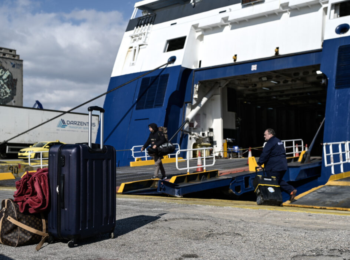 Τι εξετάζει η κυβέρνηση για τα ακτοπλοϊκά εισιτήρια – Παρεμβάσεις σε 5 άξονες